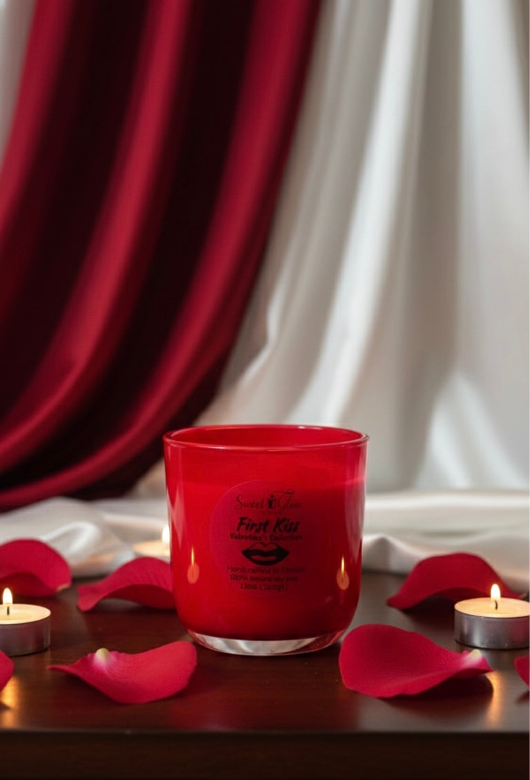 FIRST KISS