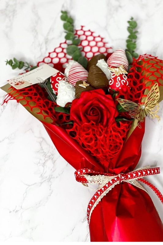 STRAWBERRY BOUQUET