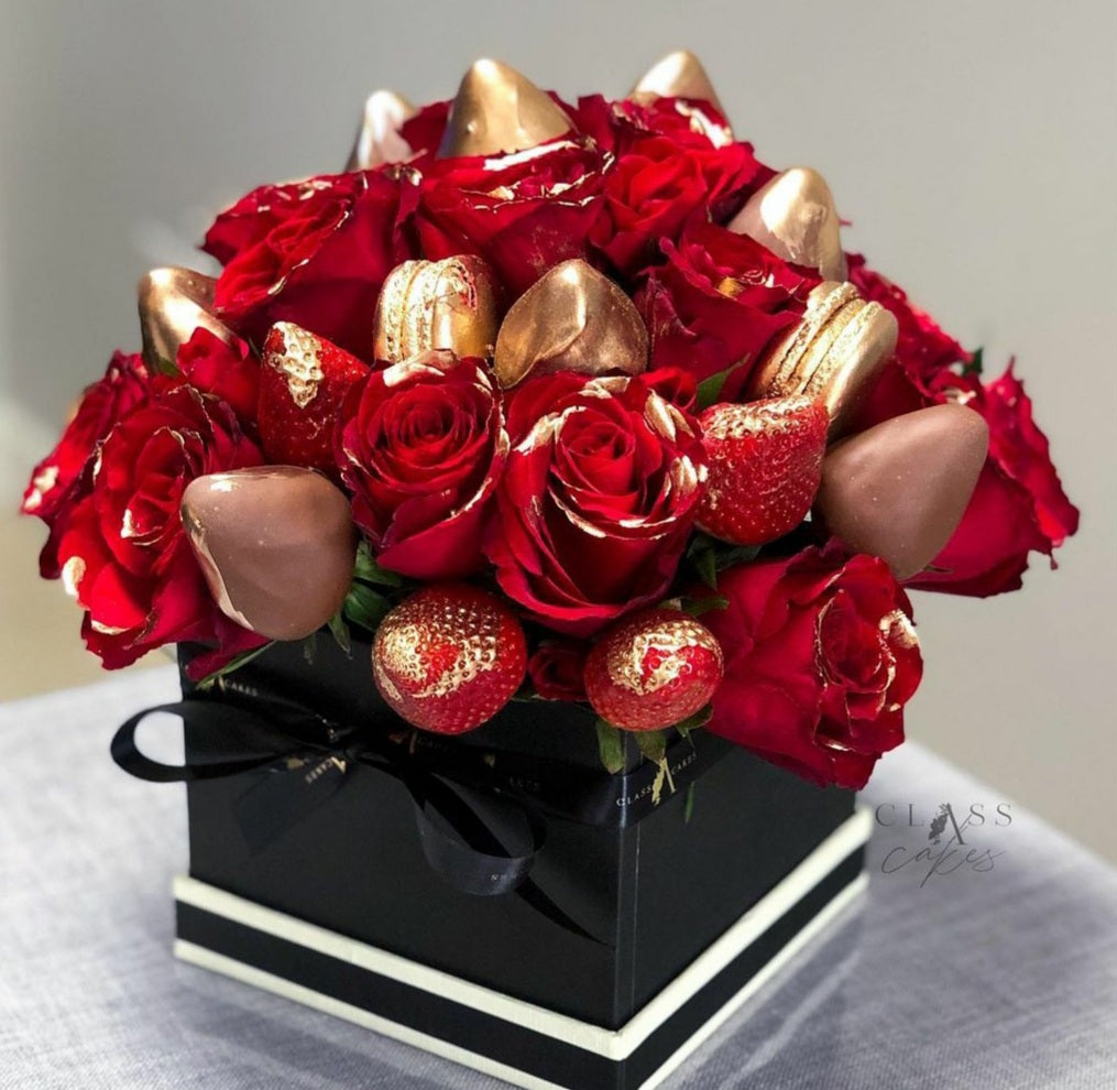 STRAWBERRIES & ROSES ARRANGEMENT